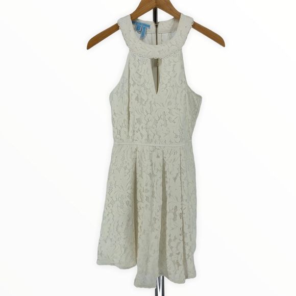 Draper James Payton Lace High Neck Cocktail Fit and Flare Dress in Willow size 2 - Picture 2 of 12